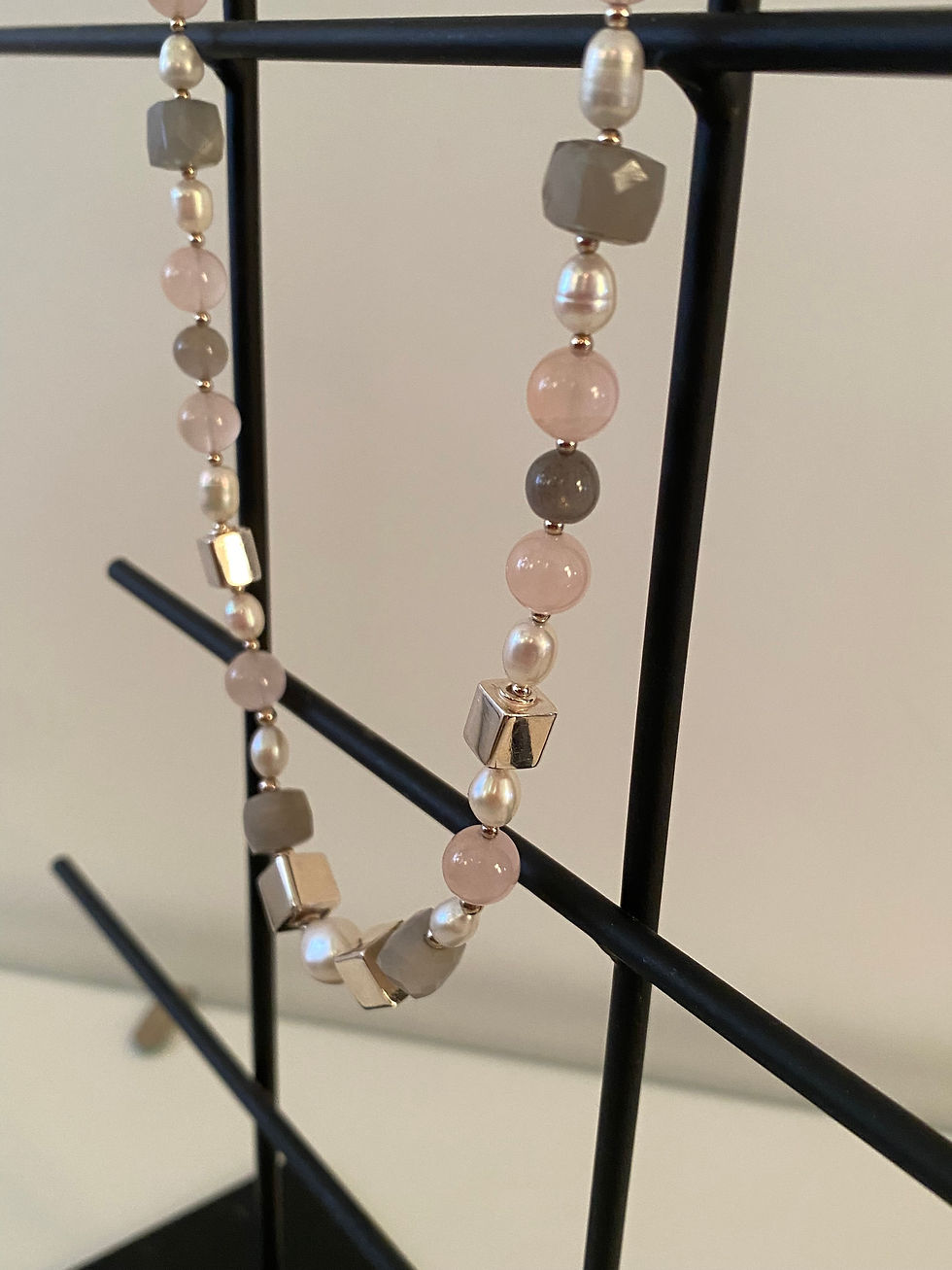 Thumbnail: 7N. Moonstones and pearls Necklace