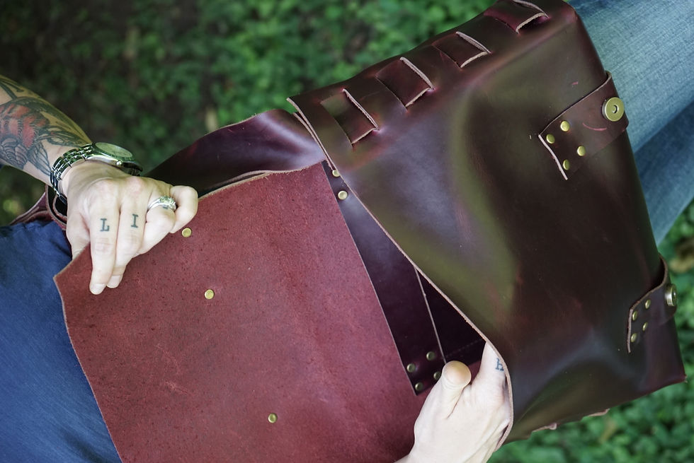 Thumbnail: Messenger Pigeon | Oxblood Leather Messenger Bag