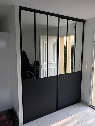 Placard d'entrée avec miroir