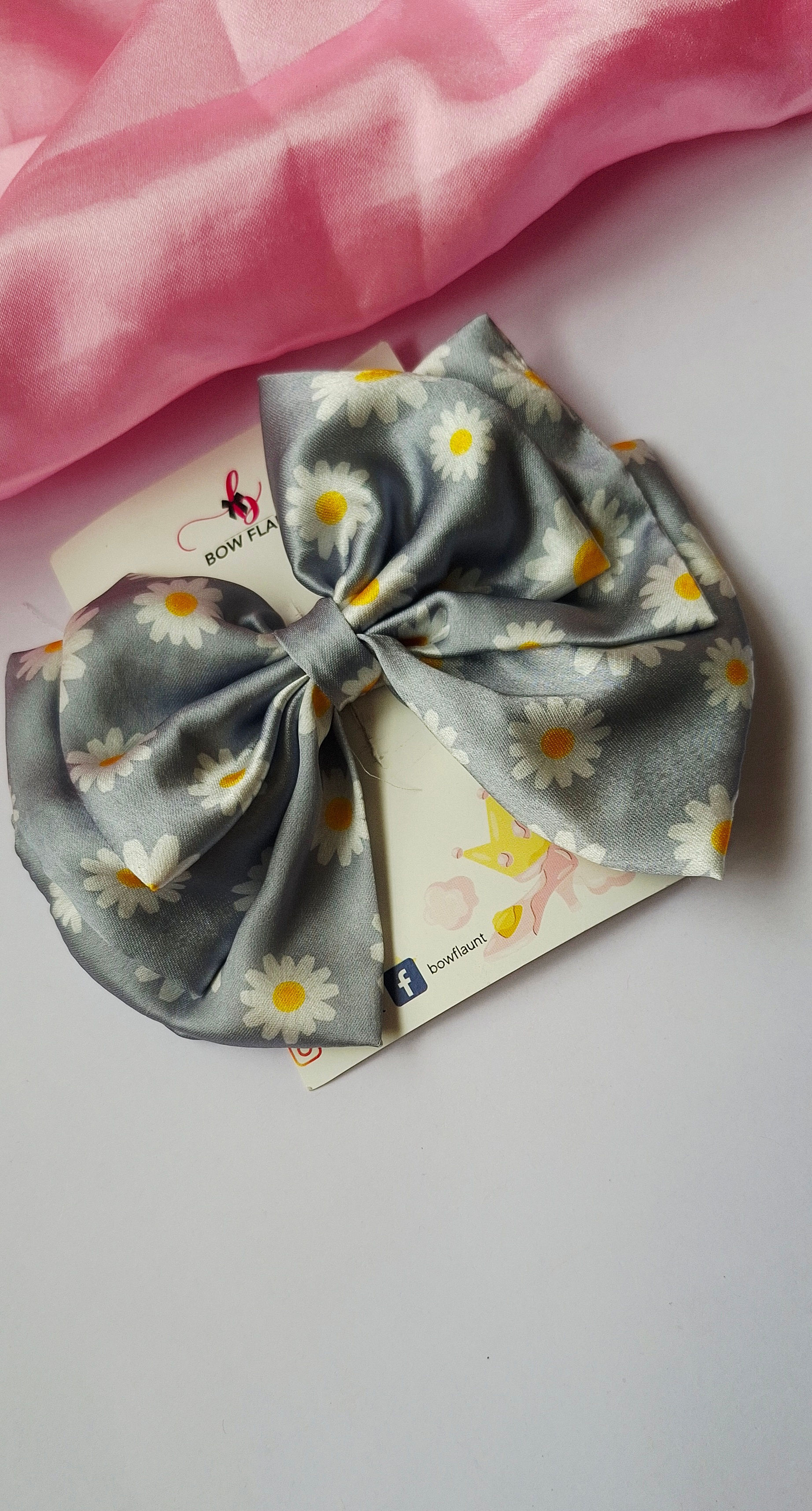 Triple Layer Bow Grey Floral