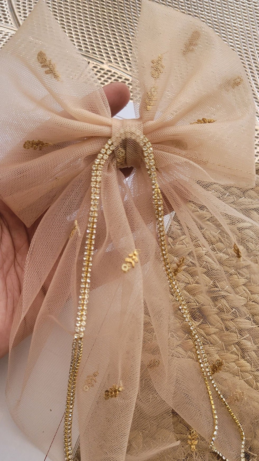 Big Net bow with Chain