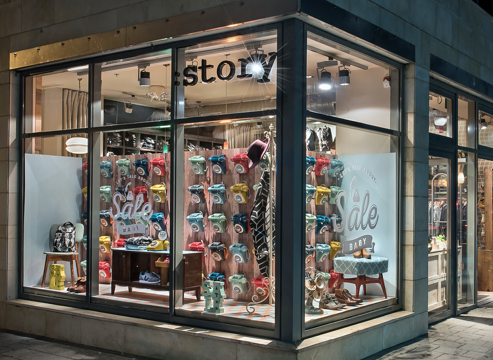 עיצוב חלונות ראווה ברשת האופנה סטורי - דורון צין - doron zin - window display design