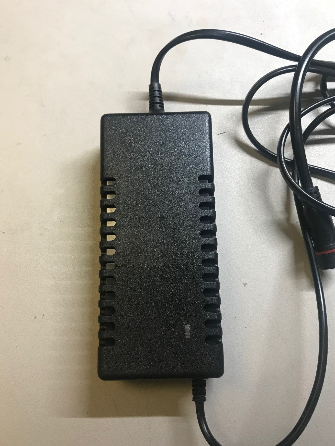 4A Intelligent Charger