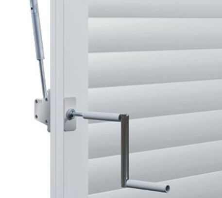 emergency crank handle.JPG