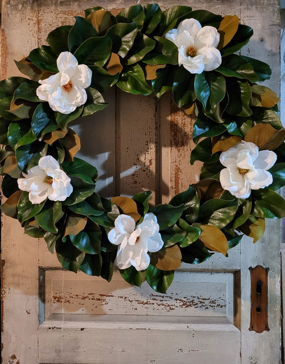 Thumbnail: Artificial Magnolia Wreath with Flowers