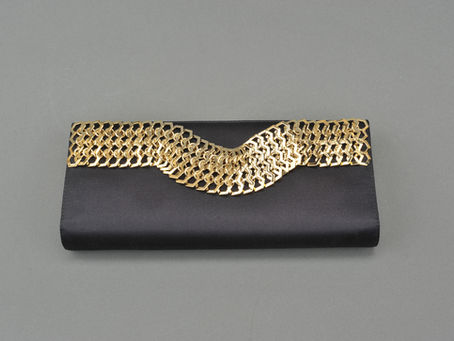 Top 10 Luxury E-Commerce Online Shops 2023