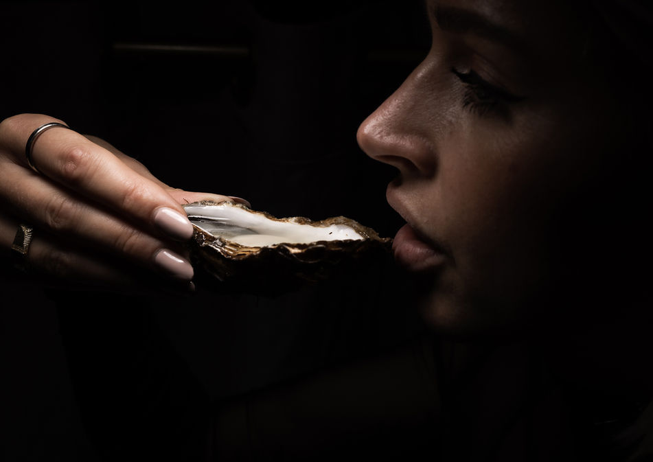 Picture of oysters from Brasserie Brasso, in the middle of Gothenburg's shopping district. Harry Hjörne's place.