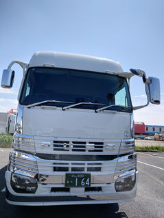 新型スーパーグレート納車されました🚚