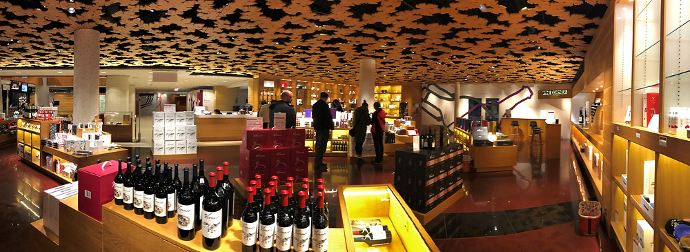 Bodegas de Vivanco y Museo de la cultura del vino. Briones (La Rioja)