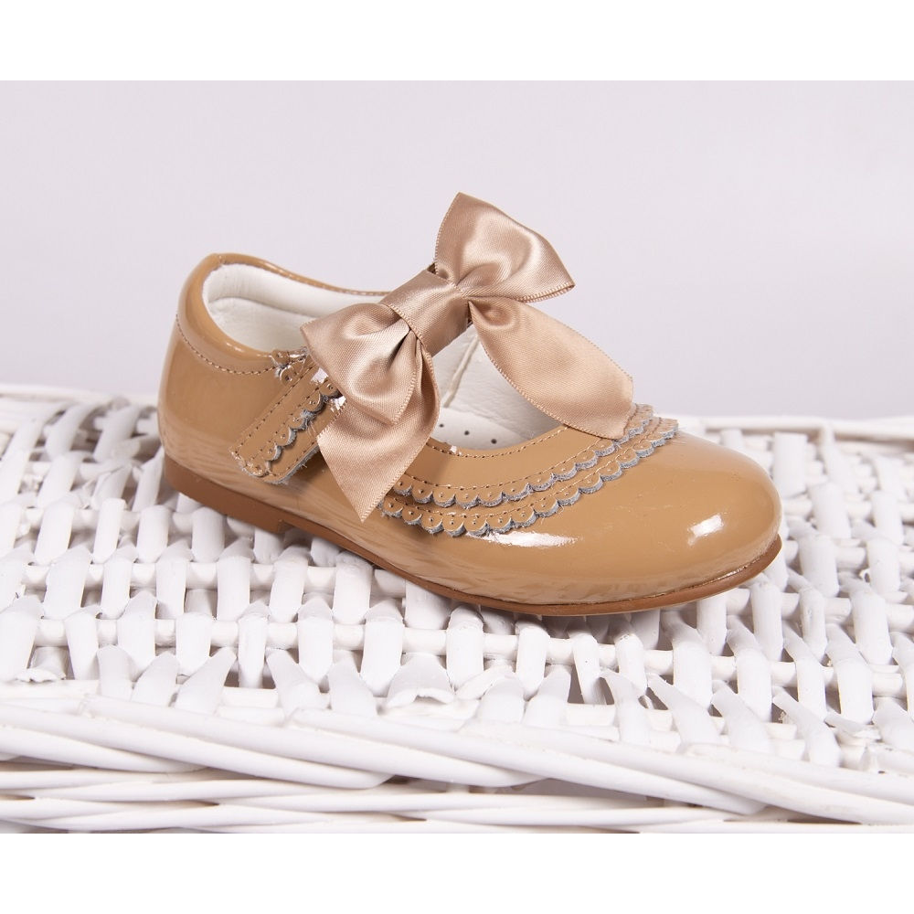 Girl Charlotte Camel Shoes