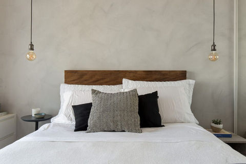 Cimento queimado em dormitório residencial