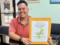Former reporter announces run for Guam education board