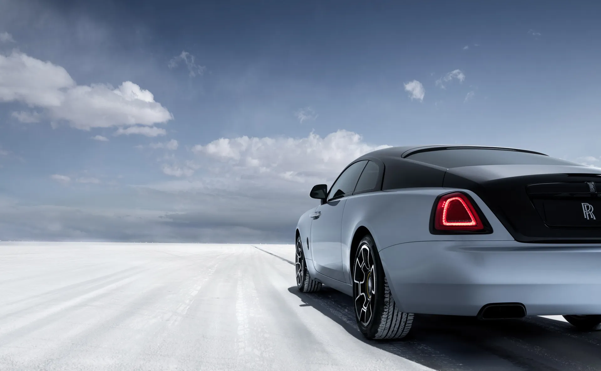 Rolls-Royce-Landspeed-Collection-05.webp