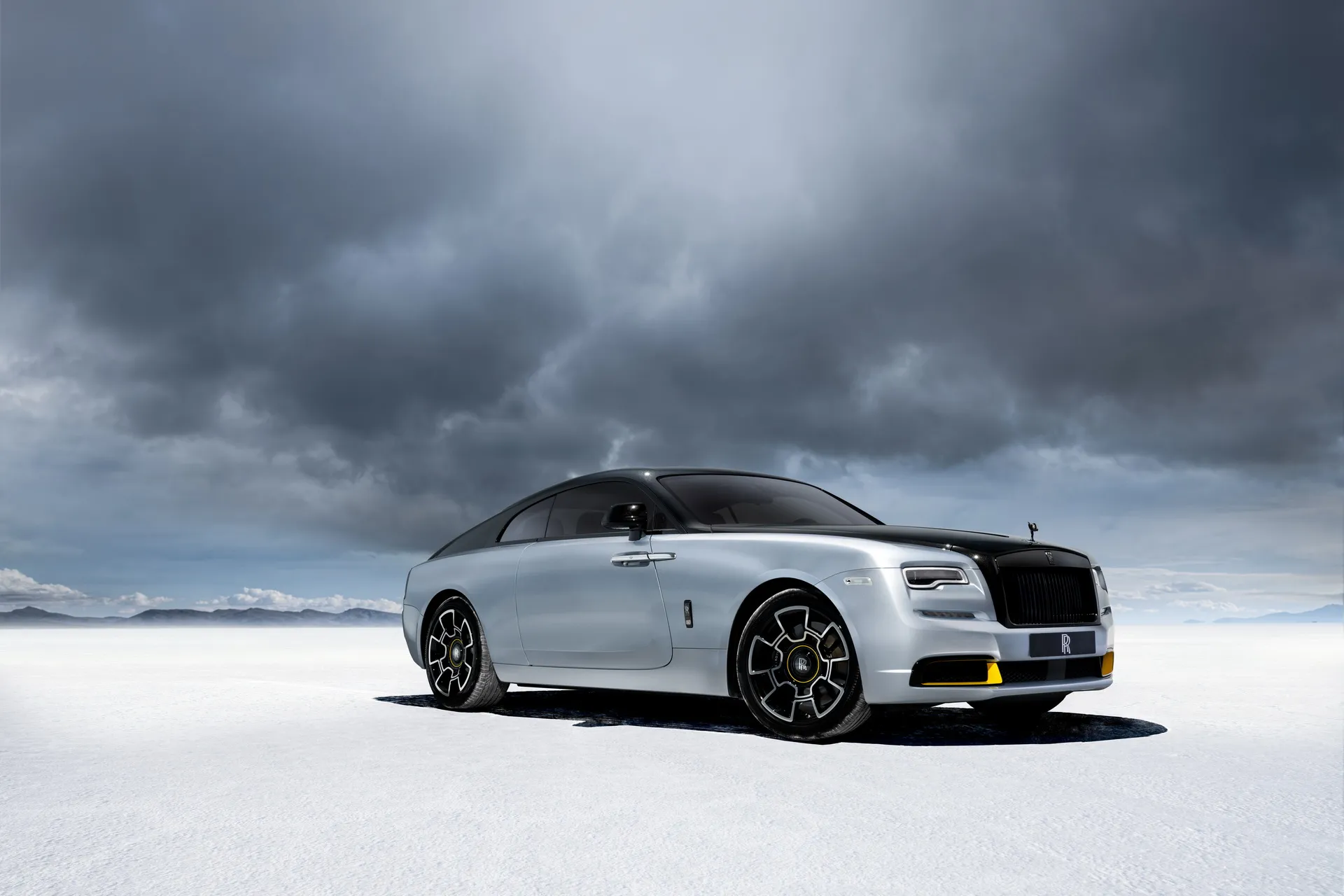 Rolls-Royce-Landspeed-Collection-04.webp