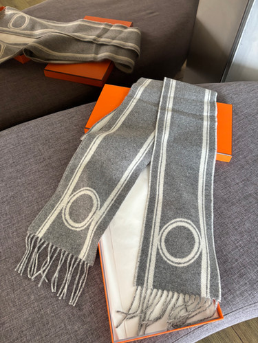 Hermes Casaque Bande de Repos muffler | Luxury2u