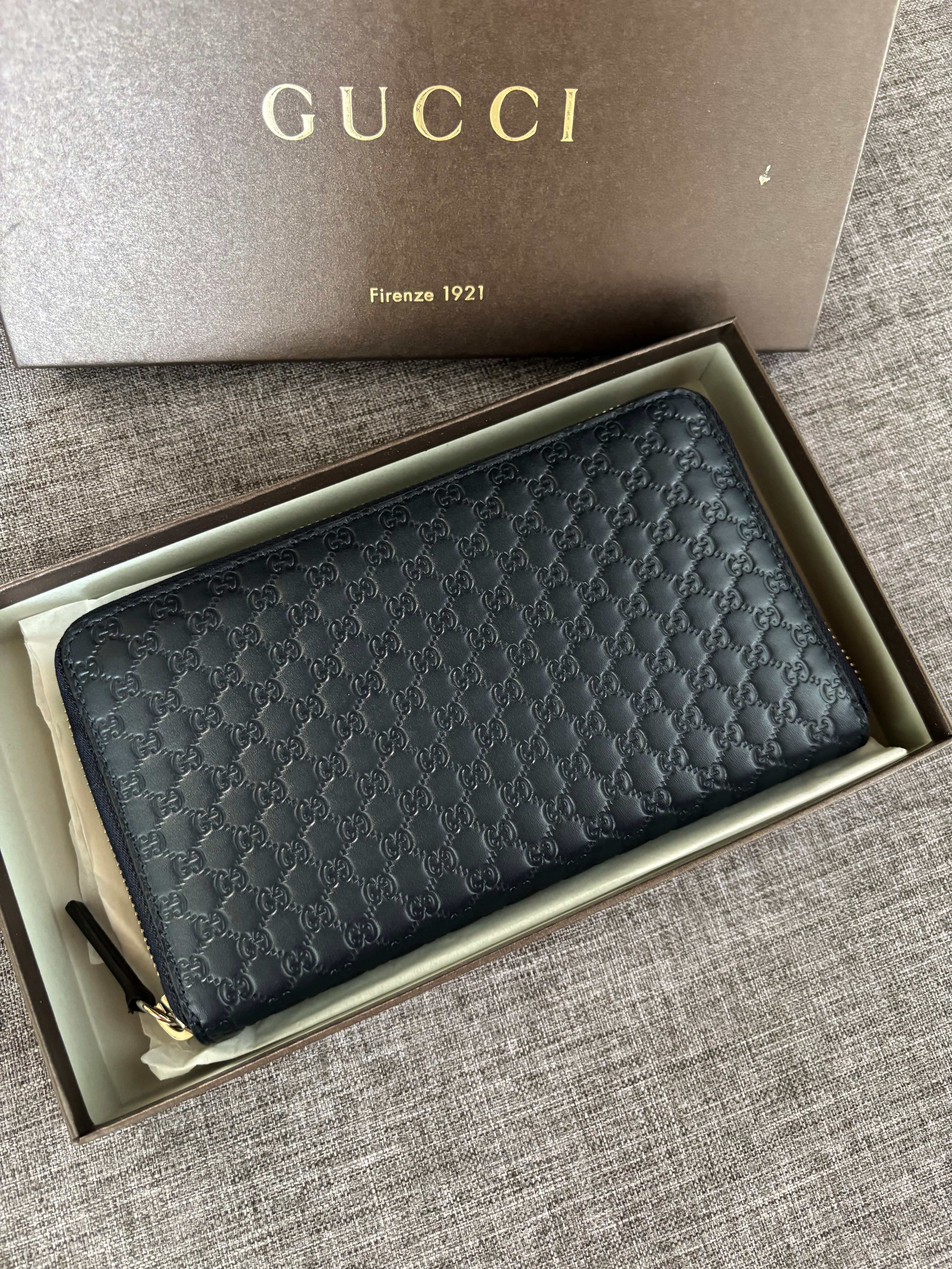 Gucci 391465 Micro Guccissima Zip Around