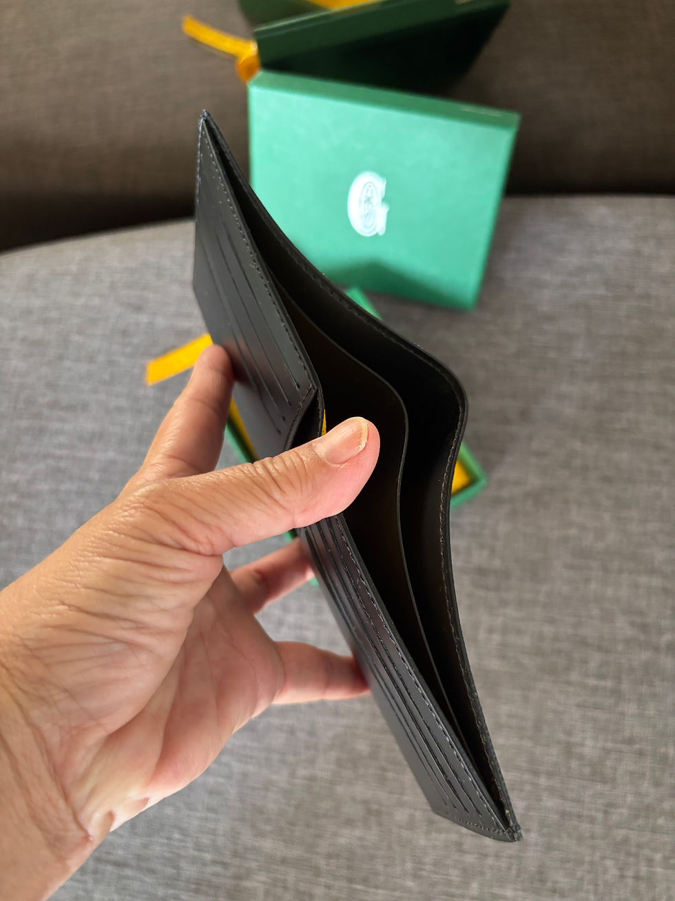 Thumbnail: Goyard Victoire Wallet