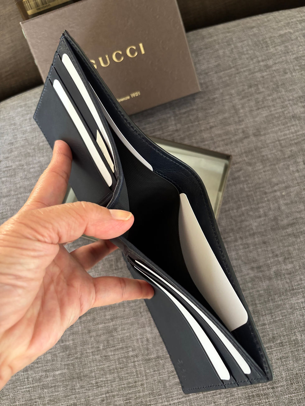 Thumbnail: Gucci 278596 Micro Guccissima bi-fold wallet
