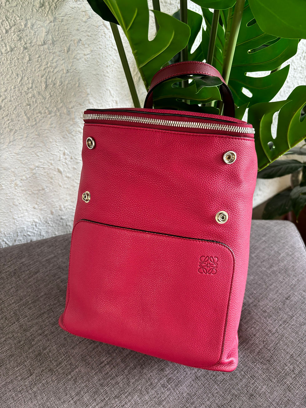 Thumbnail: Loewe Goya Backpack in soft grained calfskin RASPBERRY