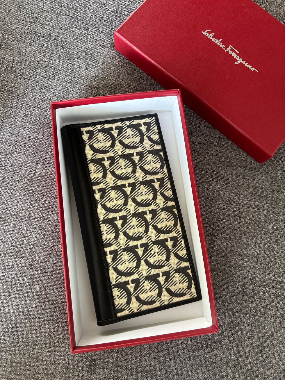 Thumbnail: Salvatore Ferragamo The Gancini Logo Organizer Wallet