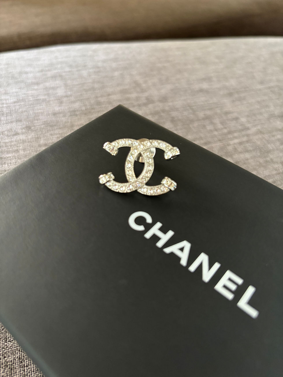 Thumbnail: Chanel Brooch ABA338B10497NN043