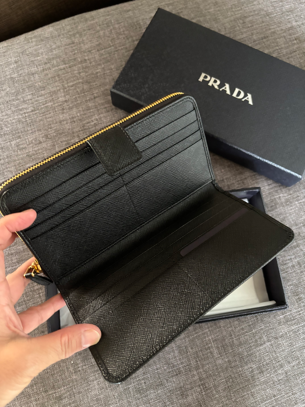 Thumbnail: Prada 1ML348