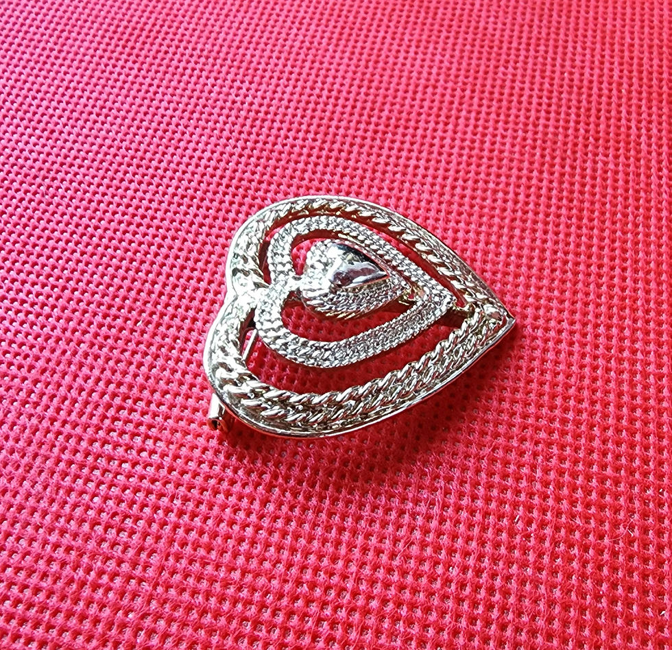 Thumbnail: Gerrys gold heart brooch