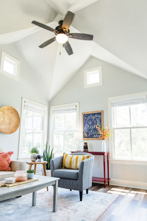 Airbnb living room located in The Plains Virginia