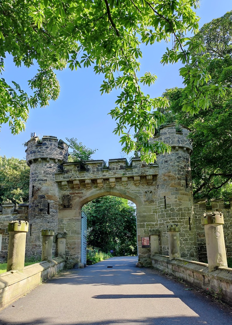 entrance to Hawarden Castle grounds