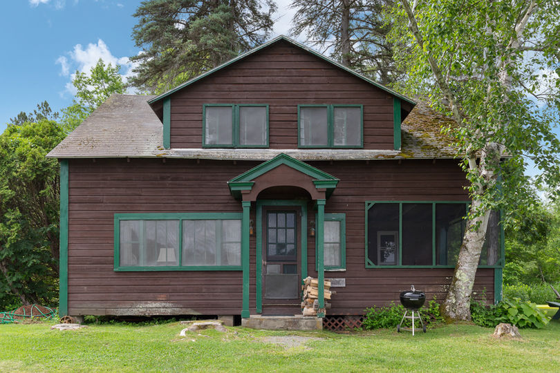 Loch Lyme Lodge Bed and Breakfast/Wedding Venue