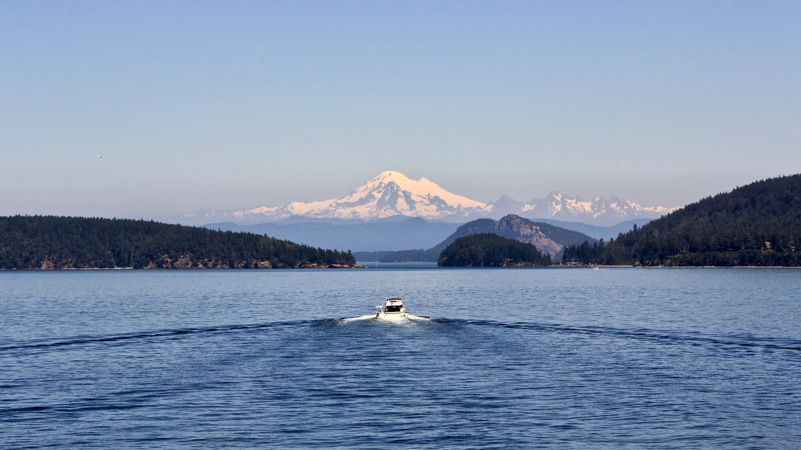 Puget Sound_jessie-chou-kNiro_gaL7I-unsplash.webp