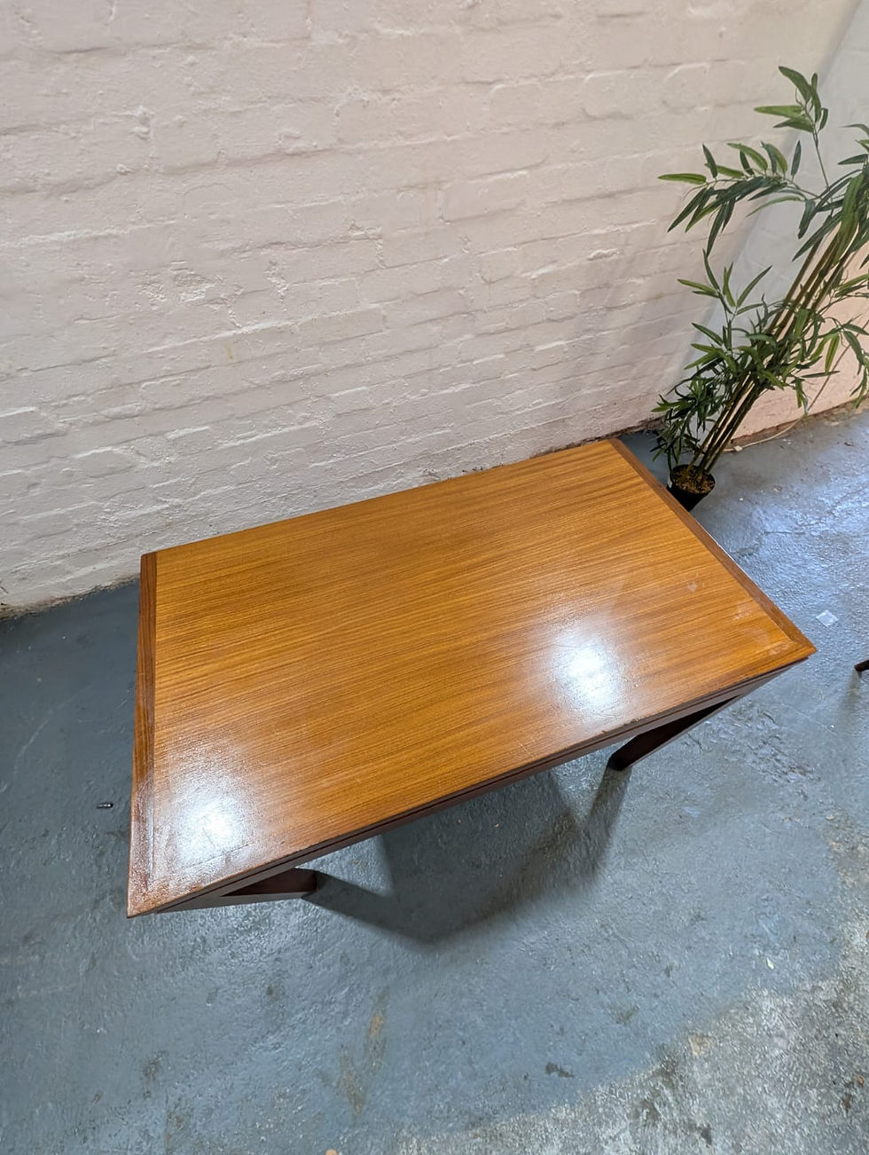 Thumbnail: Mid Century card / Games Table