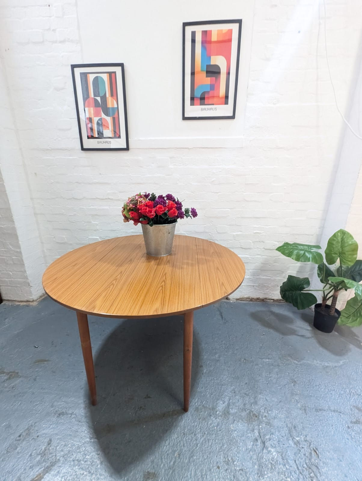 Retro Dropleaf Dining Table