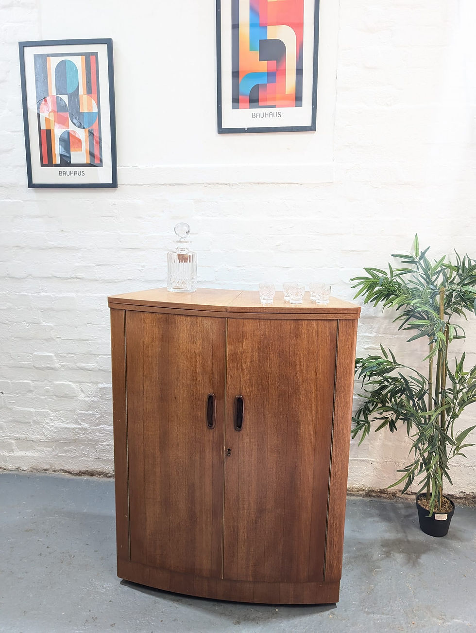 Thumbnail: Turnidge Of London Home Bar