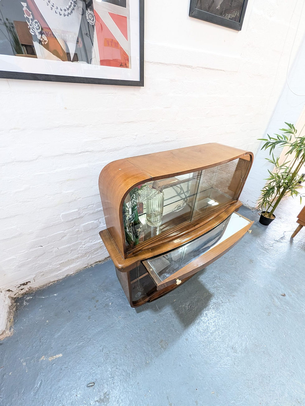 Thumbnail: Ritz Art Deco Drinks Cabinet 