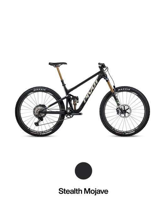 Pivot Switchblade Trailbike in der Farbe Stealth Mojave
