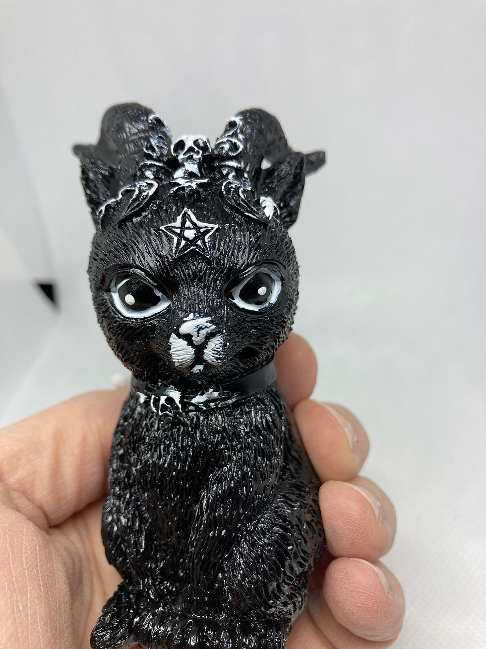 Miniatyrbild: Staty Katt med horn
