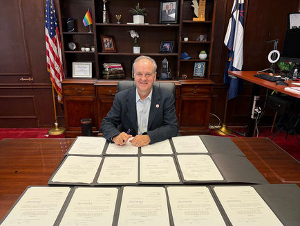 Sam Page anuncia fondos para proyectos críticos e infraestructura en St. Louis County.