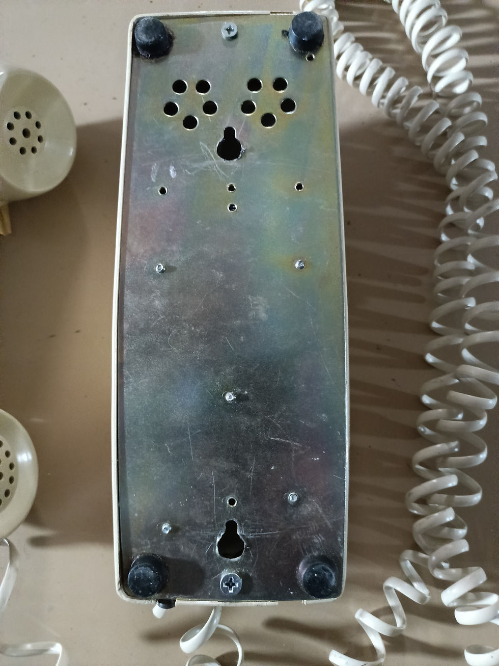 Thumbnail: [E0015] Wall Phone, push button