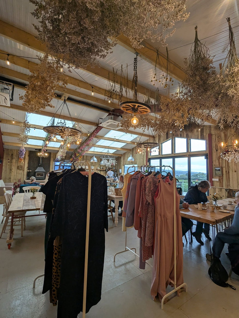 557629864_122204496296287609_8055579574331757151_n