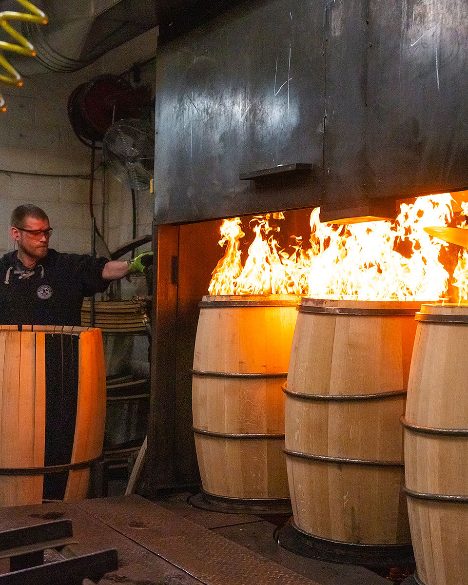 Removing a barrel from the barrel charring station