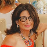 Lisa Damone_edited.jpg