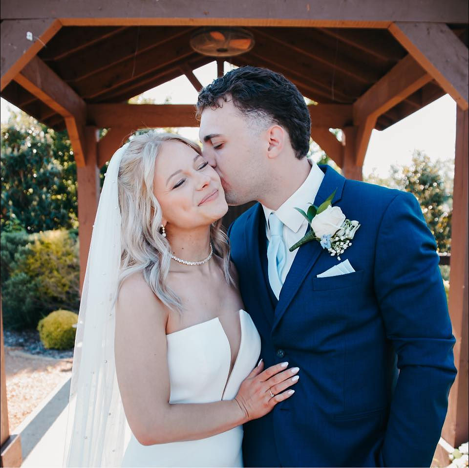 DFW luxury bridal hair and makeup, Dallas hair and makeup team, Dallas luxury wedding hair and makeup, DFW engagement hair and makeup, elevated hair and makeup, best hair and makeup artists in Dallas Tx