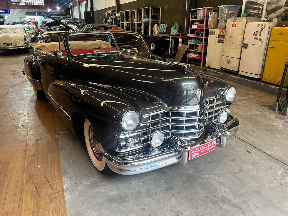 Miniatura: 1947 Cadillac Conversível