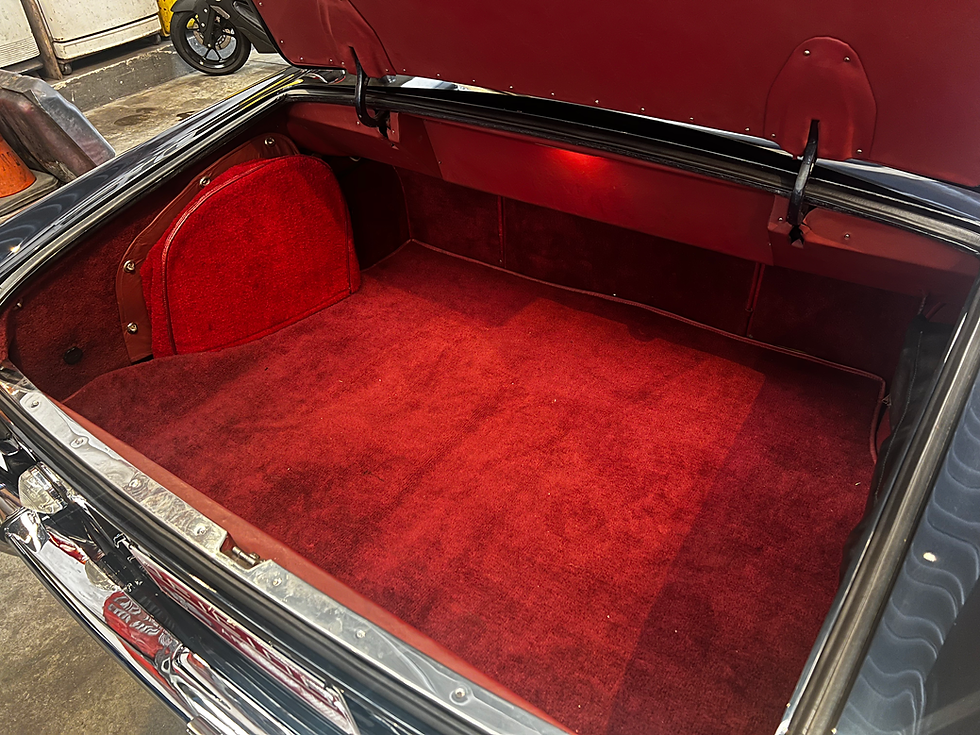 Miniatura: 1969 Rolls-Royce Corniche Conversível