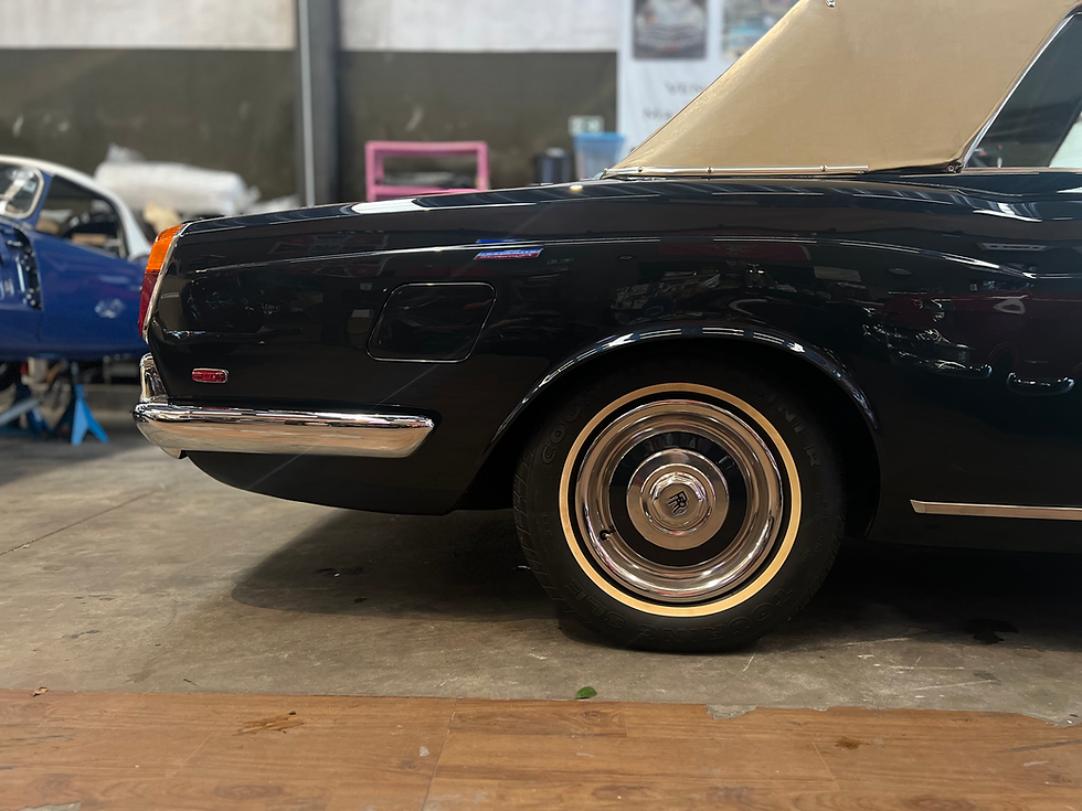 Miniatura: 1969 Rolls-Royce Corniche Conversível