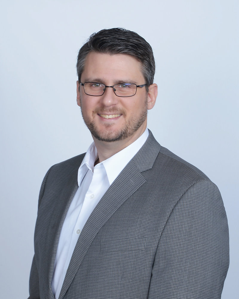 Adam Rousselle Engineering Track Preview: Distributed Energy Resources and Microgrid ...