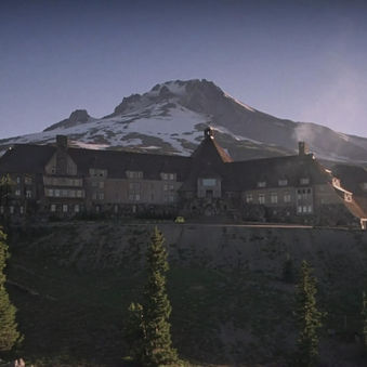 anotyer hotel shot_edited.jpg