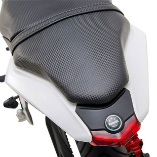 SK_Motos_GmbH_Niederwangen_Benelli_TNT_1