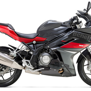 SK_Motos_GmbH_Niederwangen_Benelli_302R-